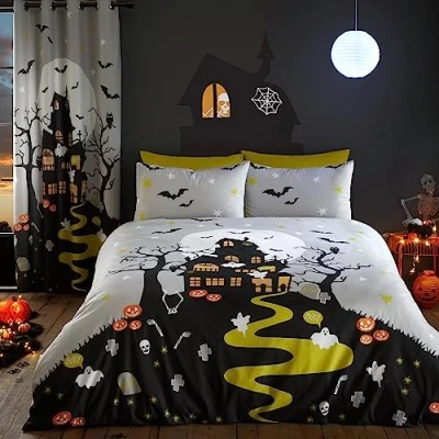 Imagen de Bedlam Funda Nórdica Casa Embrujada Halloween Tamaño Individual (140 x 200cm) Brilla en la Oscuridad Mansión Decoraciones de Cortina a Juego Disponible