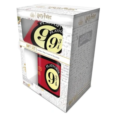Imagen de Pyramid International Harry Potter Juego de regalo plataforma 9 3/4 pulgadas, incluye taza, posavasos y llavero 312 ml, ideal para coleccionistas, talla única