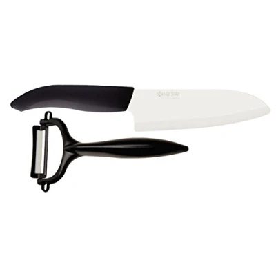 Imagen de Kyocera Corte y pelado, Juego Santoku, pelador CP 10, Cuchilla de cerámica circonita, Afilada a Mano, Ligera, no corrosiva, Apta para lavavajillas, Verde, 14 cm, 4 cm