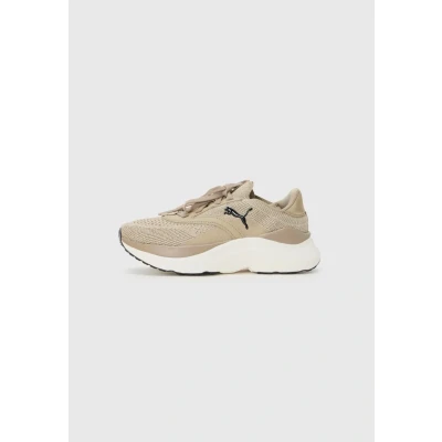 Imagen de PUMA Softride Mayve Wn&#039;s, Zapatillas para Correr de Carretera Mujer, Ice Coffee Alpine Snow, 36 EU