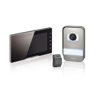 Imagen de LEGRAND, Easykit Plus 368915 kit de videoportero con conector 2 cables, monitor a color 7 pulgadas y cámara gran angular, 1/2 casa familiar, ampliable, fuente alimentación integrada