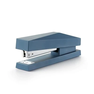 Imagen de Miquelrius Grapadora, Compatible con Grapas 24/6, Tamaño 122 x 60 76,5 mm, Capacidad Hasta 20 Hojas, Color Azul