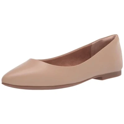 Imagen de Amazon Essentials Bailarinas con Puntera en Pico Mujer, Beige Cuero de Imitación, 37.5 EU Ancho