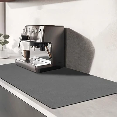 Imagen de TENQUAN Alfombrilla de Secado para Cocina Estera Absorbente Agua 40x30cm con Fondo Antideslizante Máquina Café Escurreplatos Protector Encimera(Gris Oscuro)