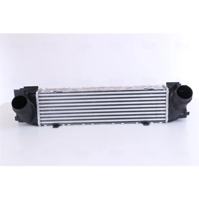 Imagen de NISSENS 96552 Intercooler BMW: 3 Berlina, 1 Hatchback, 4 Gran Coupe
