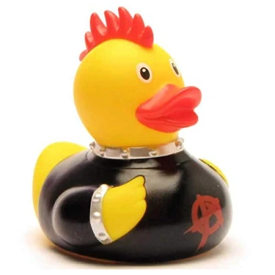 Imagen de pato de baño Punker I Quietscheente L: 8,5 cm Incluye llavero en el set