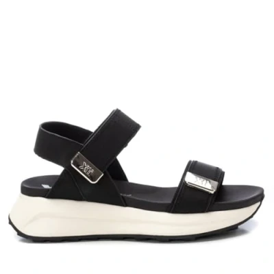 Imagen de XTI Sandalia Mujer Negro Calzado Cómodo y Versátil Moda casual Modelo 14387401 (Talla 38)