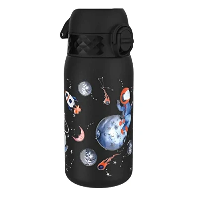 Imagen de Ion8 Botella Agua Acero Inoxidable para Niños, 400ml, a Prueba de Fugas, Fácil Abrir, Cerradura Segura, Aptas Lavavajillas, Asa Transporte, Diseño en Relieve, Viaje Espacial
