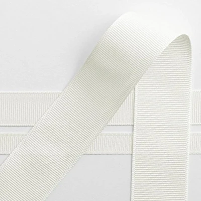Imagen de Italian Options Rollo de cinta grogrén, 25 mm x 10 m, color marfil
