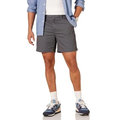 Imagen de Amazon Essentials Pantalones Cortos Chinos de Corte Clásico con Pernera 18 cm Hombre, Gris, 32W