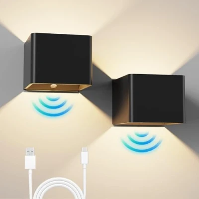 Imagen de WRMING 2 Piezas Aplique de Pared Interior con Bateria y Sensor Movimiento, Negro Lámpara USB Recargable Interruptor, 5W LED a Pilas Pasillo Magnética, Blanco Cálido