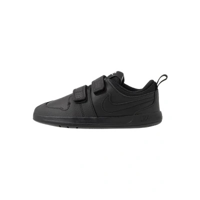 Imagen de Nike Performance PICO 5 TDV Unisex Zapatillas de entrenamiento para niños, Talla: 22, Black Zapatos