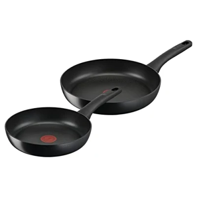 Imagen de Tefal Juego 2 Sartenes Hard Titanium Pro de 24/28 cm con revestimiento antiadherente duradero, indicador temperatura, señal térmica, mango ergonómico, todas las cocinas incluso inducción