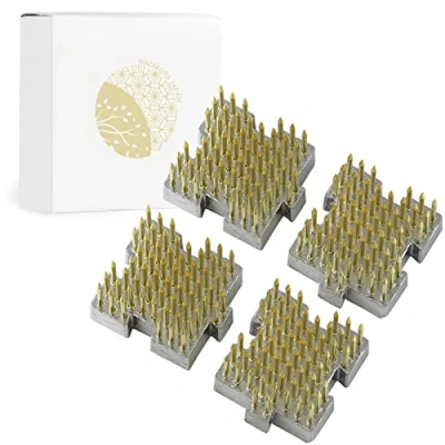 Imagen de Wazakura 4 Mini Ranas de Flores Ikebana kenzan entrelazadas, Hecho en Japón, Herramienta Japonesa para Soporte Alfileres Set latón