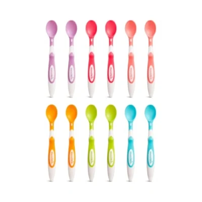 Imagen de Munchkin Gentle Dip Multistage First Spoons Weaning for Babies 4+ Months Ideal Baby Led Ergonomic Design BPA Free Pink &amp; Purple 3 Pack