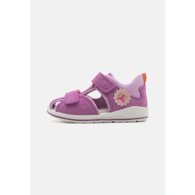 Imagen de Superfit Boomerang Sandalias para niños, Talla: 21, Lila Zapatos