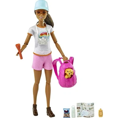 Imagen de Barbie Senderista Muñeca articulada Morena con Moda de montaña, Accesorios y Mascota Juguete (Mattel GRN66)