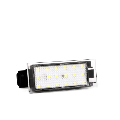 Imagen de Elemento, luz de matrícula M TECH CLP121