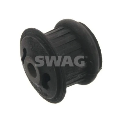 Imagen de SWAG 30 13 0065 Buje Eje delantero, izquierda, delante, derecha Caucho