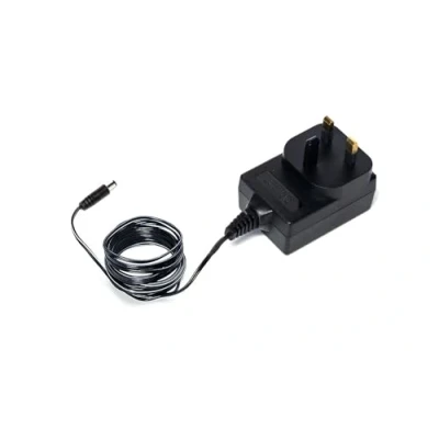 Imagen de Hornby Transformador P9100 Reino Unido para control de aplicaciones, accesorios juegos vías y trenes calibre 00, compatible con seleccionados, escala 1:76, negro