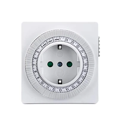 Imagen de Temporizador mecánico perfecto para enchufes domésticos, IP20, 3500 vatios, 96 programas de encendido/apagado cada 15 minutos, blanco