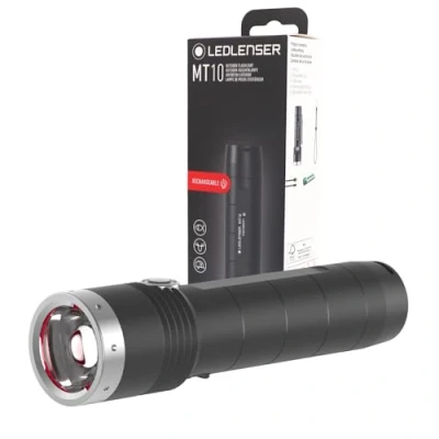 Imagen de Ledlenser Linterna de bolsillo LED para exteriores MT10, batería litio 18650 recargable, 1000 lúmenes, enfocable, incl. clip bolsillo, haz luz 180m, duración lumínica hasta 144h