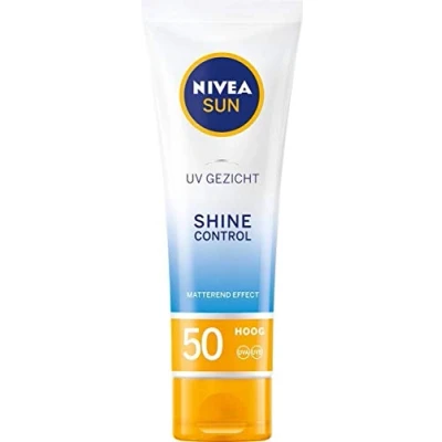 Imagen de Nivea UV Face Q10 Shine Control SPF 50 Humectante ml (Pack de 3)