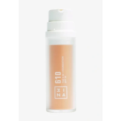 Imagen de 3INA MAKEUP The 3 in 1 Foundation 610 Base de Maquillaje Amarillo claro con Subtono en Primer y Corrector SPF 15 Vitamina C Vegan Cruelty Free