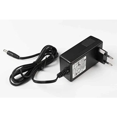 Imagen de Razor Poder Núcleo (Powercore) E90 Cargador 12V/1.0A (1000mA) Individual Pin También para Powerrider 360 (v4 y Cadena Accionamiento (V7