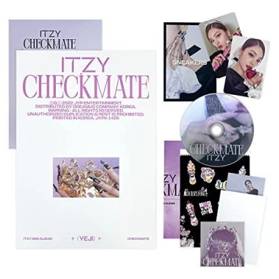 Imagen de ITZY [CHECKMATE] (STANDARD EDITION YEJI Ver.) Photobook + Photocard CD R Mini Folding Poster Lyric Paper Sticker Postcard Set Special Card 2 Badges 4 Extra Photocards