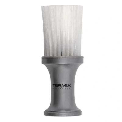 Imagen de Termix Cepillo de talco profesional color plata y fibras blanca con suaves para trabajar máxima limpieza