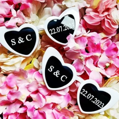 Imagen de Pegatinas De Gafas Sol Personalizadas, Vinilo Personalizadas For Sol, Etiquetas Adhesivas Con Iniciales Y Fechas Boda