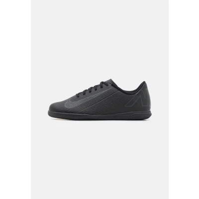 Imagen de Nike Performance Vapor 16 CLUB Unisex Botas de fútbol con tacos para niños, Talla: 33, Black/deep jungle Zapatos