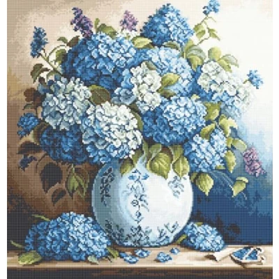 Imagen de Luca S Petit Point G700 Jarrón con hortensias