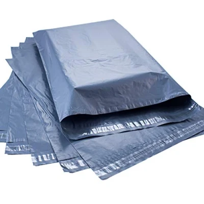 Imagen de Calzette 100 Bolsas de correo plástico grandes 43 cm x 60 cm. envío para y embalaje con cierre autoadhesivo. Sobres grises muy resistentes