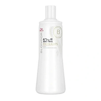 Imagen de Wella Professionals Blondor Freelights Developer Vol 40 12% 1000 ml