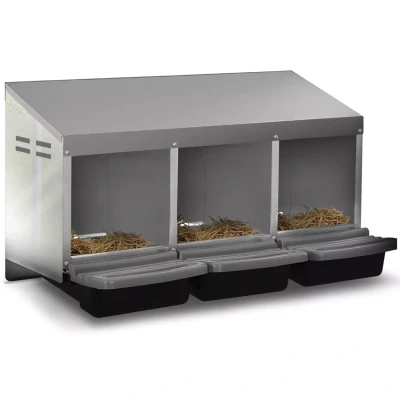 Imagen de caja nido metálica de 3 espacios para gallinas con base