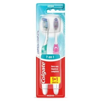 Imagen de COLGATE Total Cepillo de Dientes Dureza Media, Pack 2 Uds, Limpieza Completa y Profunda, Elimina la Placa, Limpiador Lengua Mejillas, las Bacterias Causantes del Mal Olor