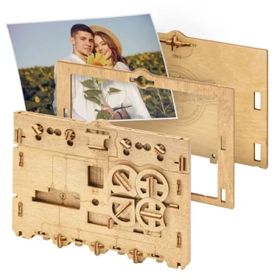 Imagen de iDventure Clueframe Marco de Fotos Caja rompecabeza Juego Escape Room Personalizada misteriosa Secreta Japonesa Puzzle 3D Madera Regalos Originales