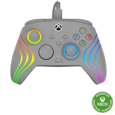 Imagen de Turtle Beach Afterglow Wave Mando Gris con Cable RGB Licencia para Xbox Series XS, One y Windows Botones programables, disparadores de Efecto Hall, Controles Audio