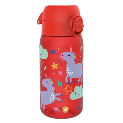 Imagen de Ion8 Botella de Agua para Niños, 350ml, a Prueba Fugas, Fácil Abrir, Cerradura Segura, Apta Lavavajillas, Sin BPA, Asa Transporte, Limpiar, Neutro en Carbono, Unicornios Rojo