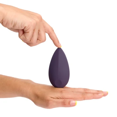 Imagen de Masajeador clitorial Ivo Suave y ergonómico