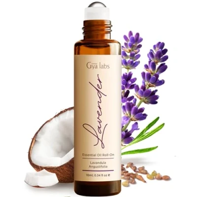 Imagen de Roll On de aceite esencial lavanda Gya Labs para un sueño reparador (10ml) Puro &amp; prediluido Perfecto profundo, alivio del estrés dolores cabeza Uso en piel