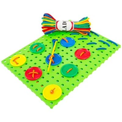 Imagen de LADO, Nuevo Juego de costura, Placa para cosidos con botones infantiles, cordones y agujas punta roma. Multicolor. Destreza manual, juguetes educativos
