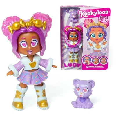Imagen de Kookyloos Serie Pet Party Lucy muñeca coleccionable con un oso de mascota. Incluye la Lucy, 1 mascota, ropa y zapatos moda accesorio. ¡1 muñeca, 3 caras diferentes!