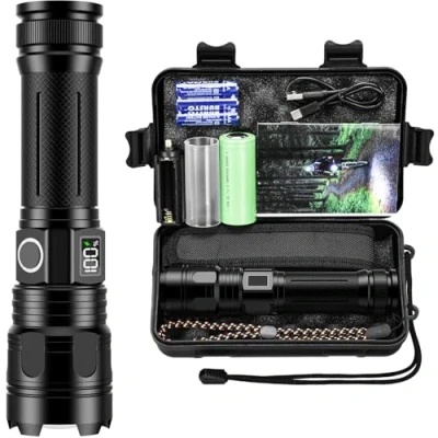Imagen de Akdomart Linternas LED Alta Potencia 500000 Lumen, Linterna Recargable Con Batería de 5000mAh, Zoonable 5 Modos Tactica Policial, IPX67 Impermeable Potente (negro)