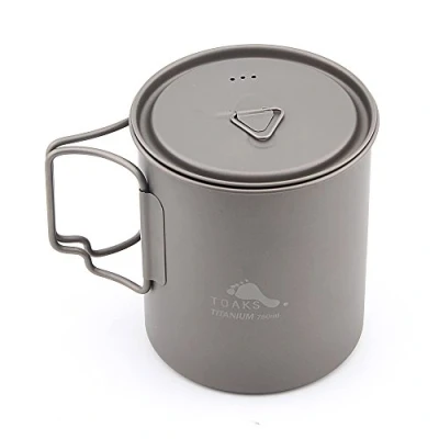 Imagen de TOAKS Taza de titanio ultraligera portátil para agua (750 ml)