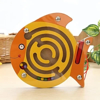 Imagen de Mini Bolígrafo M Conducir Bolas de Madera Laberinto Imán Niños Navidad (Pescado)