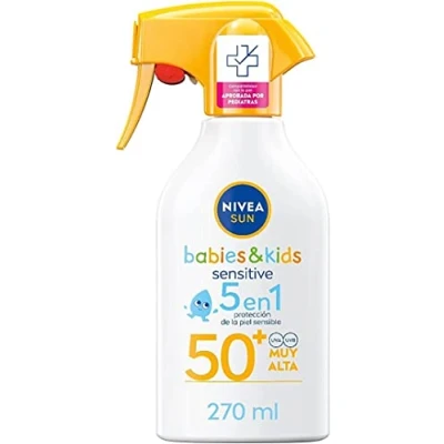 Imagen de NIVEA SUN Babies &amp; Kids Sensitive Spray FP50+ (1 x 270 ml), protector solar resistente al agua para piel sensible, crema bebés y niños