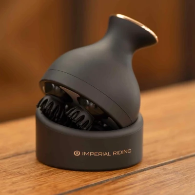 Imagen de Imperial Riding Massage Brush Volta